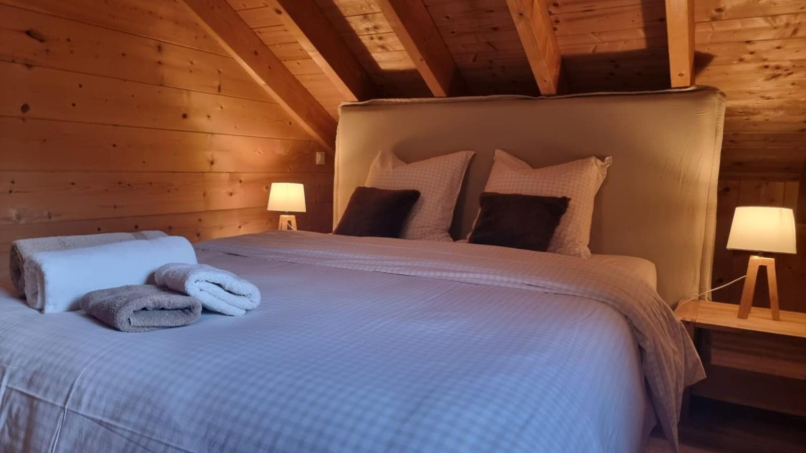 Le Chalet Du Pere Michel, Jacuzzi, Sauna, Jardin La Bresse Luaran gambar