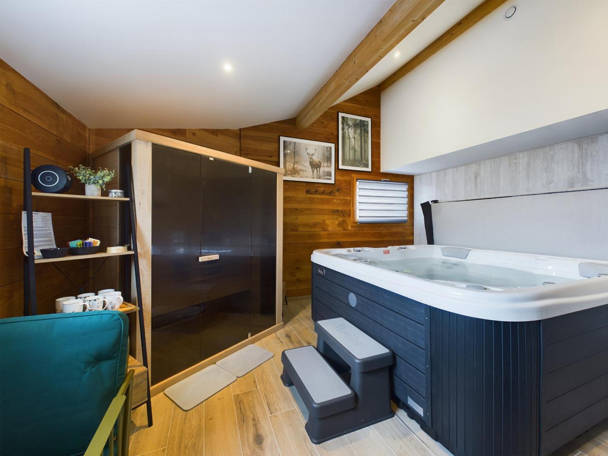 Le Chalet Du Pere Michel, Jacuzzi, Sauna, Jardin La Bresse Luaran gambar